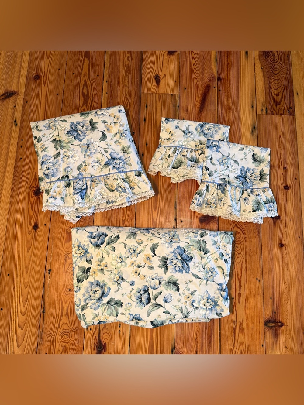 Vintage Springmaid king size floral sheet set ruffle pillowcases Cottagecore - Picture 3 of 13